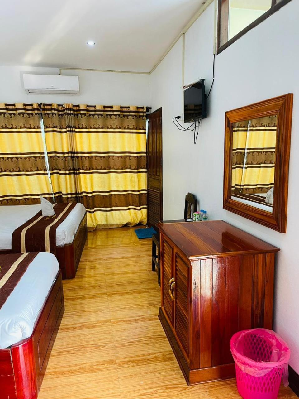 Vang Vieng Global Hostel ภายนอก รูปภาพ
