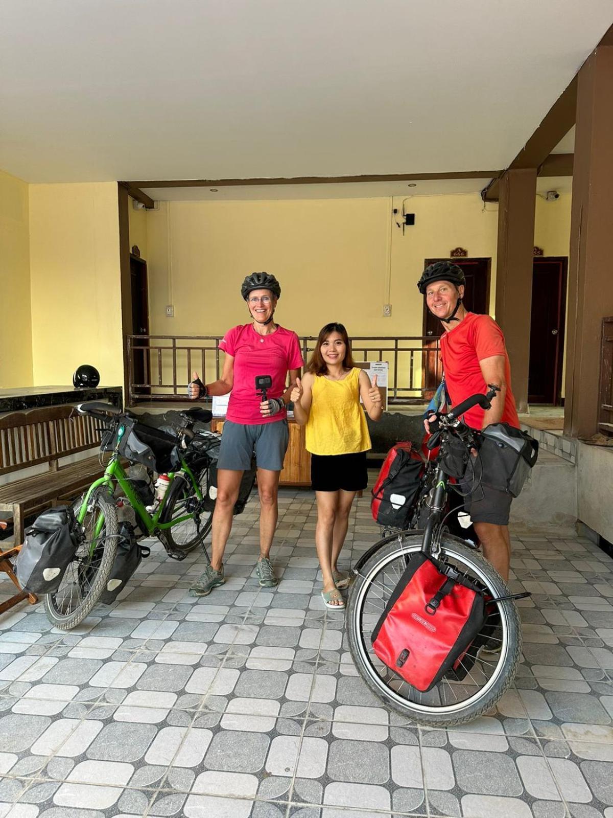 Vang Vieng Global Hostel ภายนอก รูปภาพ