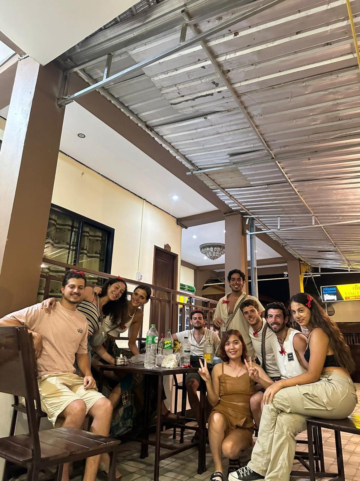 Vang Vieng Global Hostel ภายนอก รูปภาพ