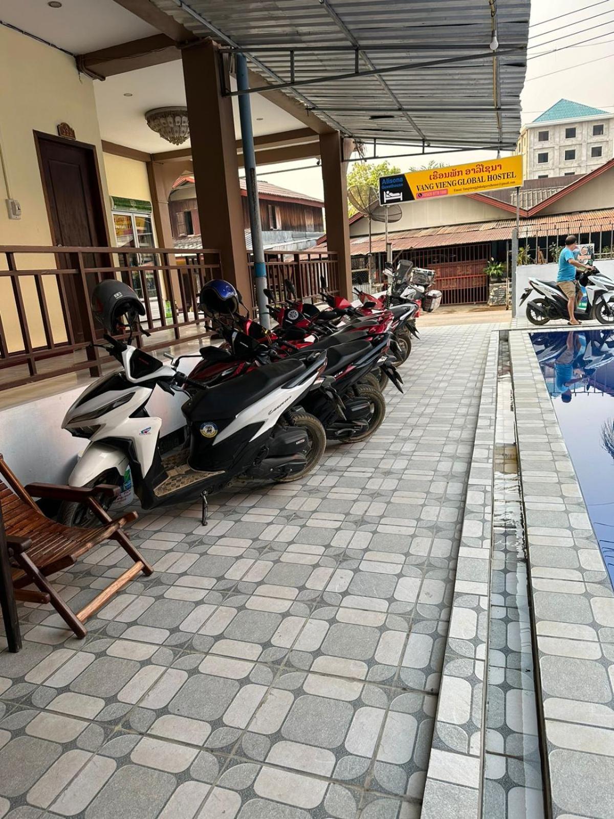 Vang Vieng Global Hostel ภายนอก รูปภาพ