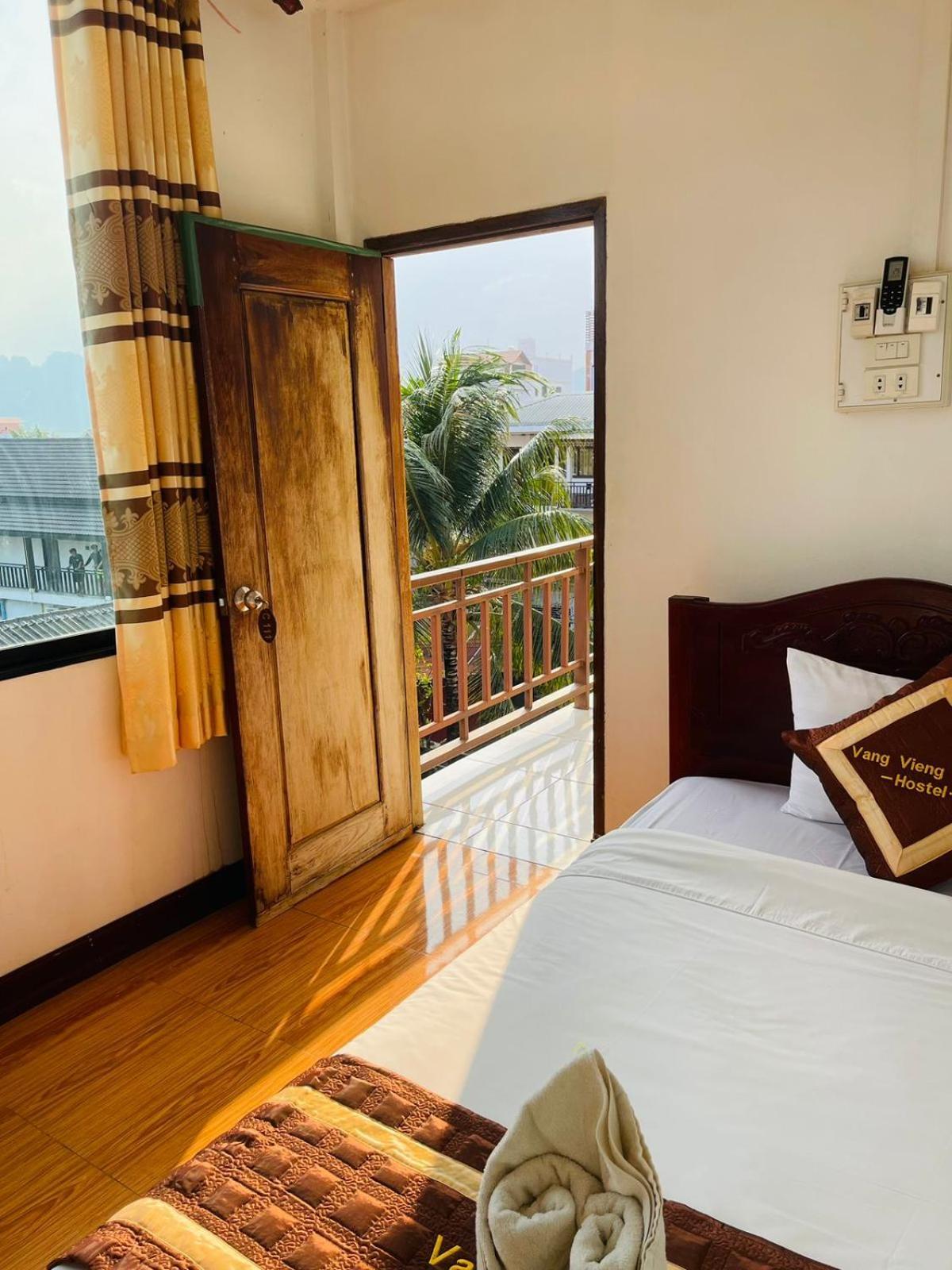 Vang Vieng Global Hostel ภายนอก รูปภาพ